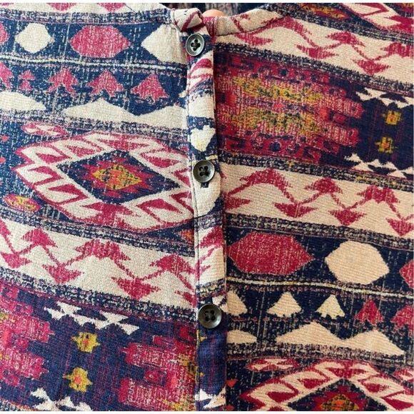 Lucky Brand 3/4 Sleeve Button Up Flowy Hem Top Sz S - Picture 11 of 15